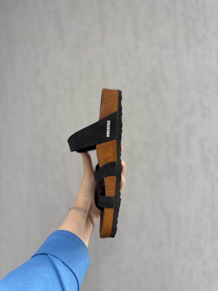 BIRKENSTOCK