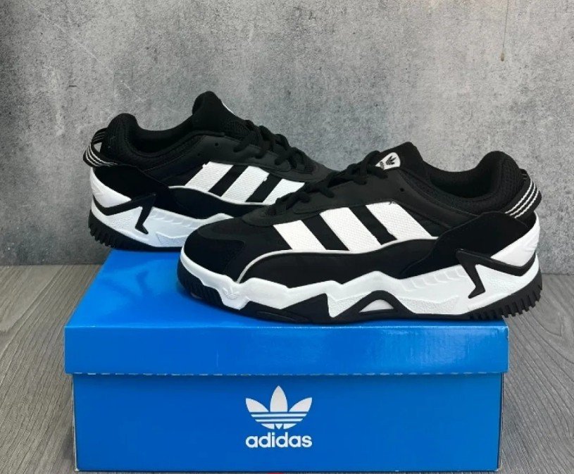 Adidas niteball