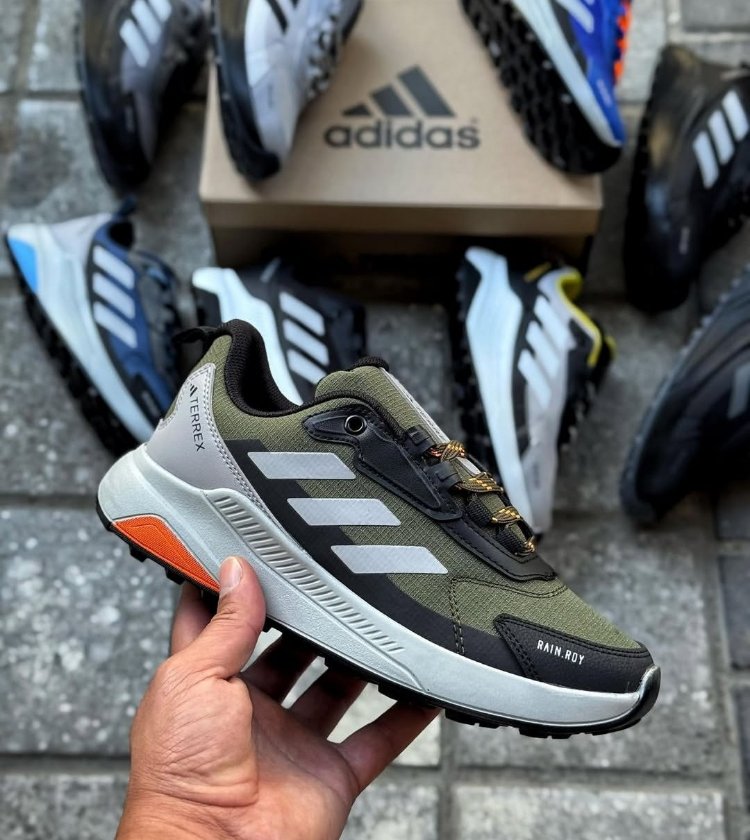 Adidas terrex 