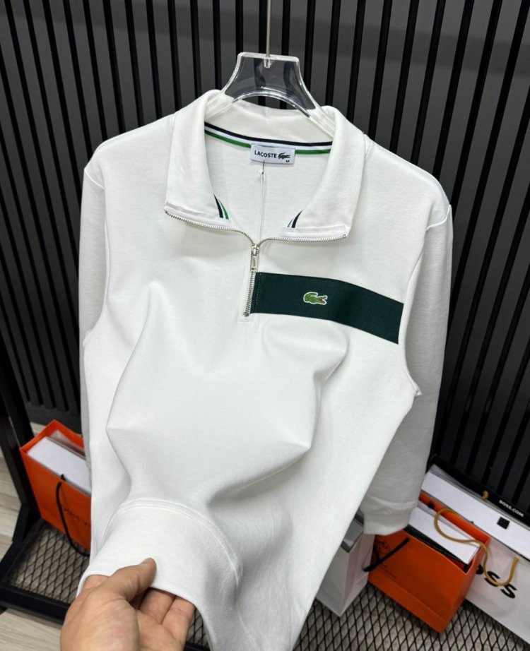Lacoste 