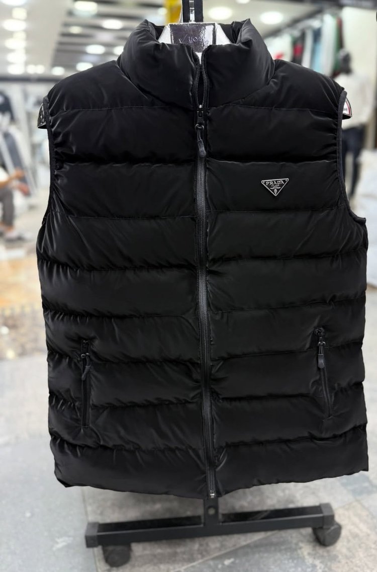 prada yelek