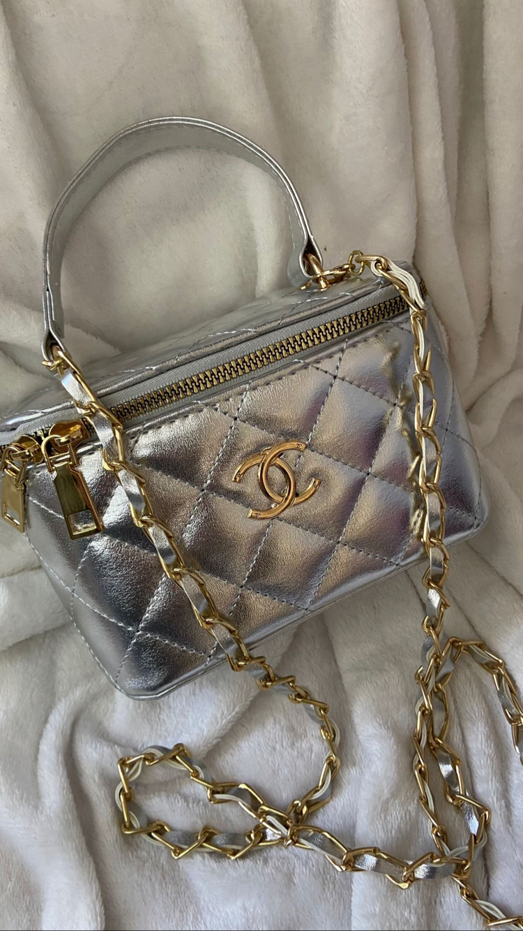 Chanel Rugan El çantası