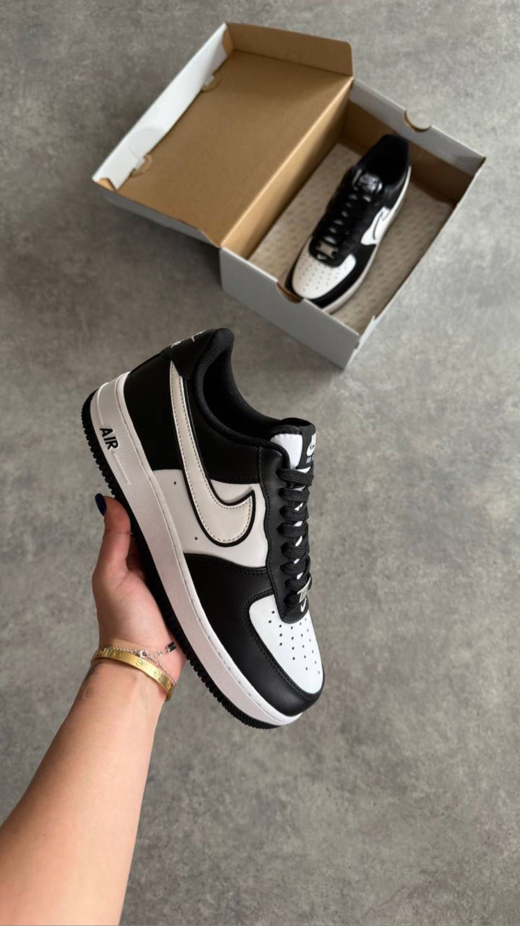 Nike Air Force siyah