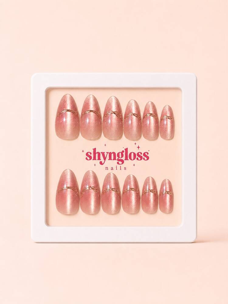 No.3 — Pembe ışıltı, altın fiyonk çizgi
