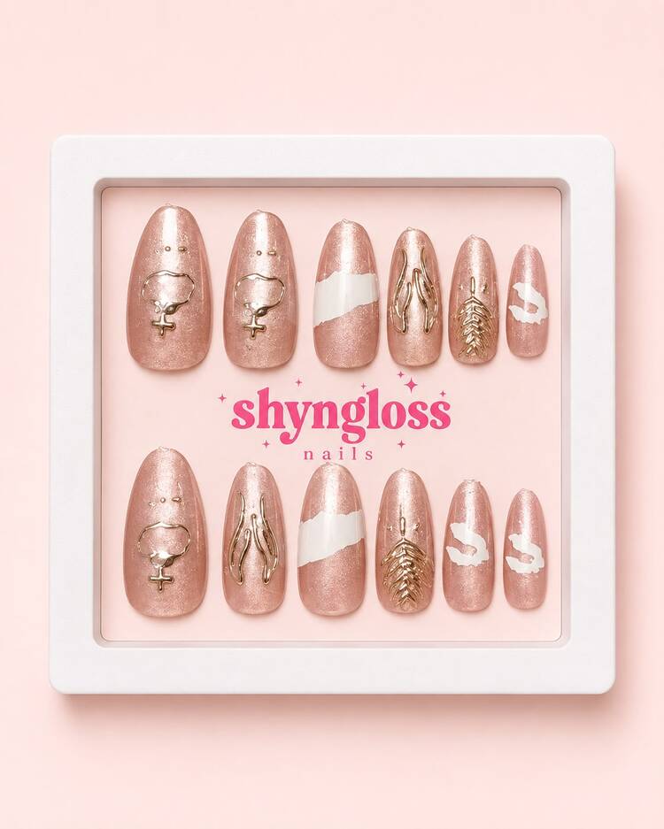 No.12 — Rose gold krom, altın süs