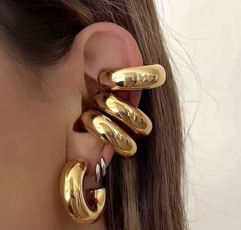 Earcuff