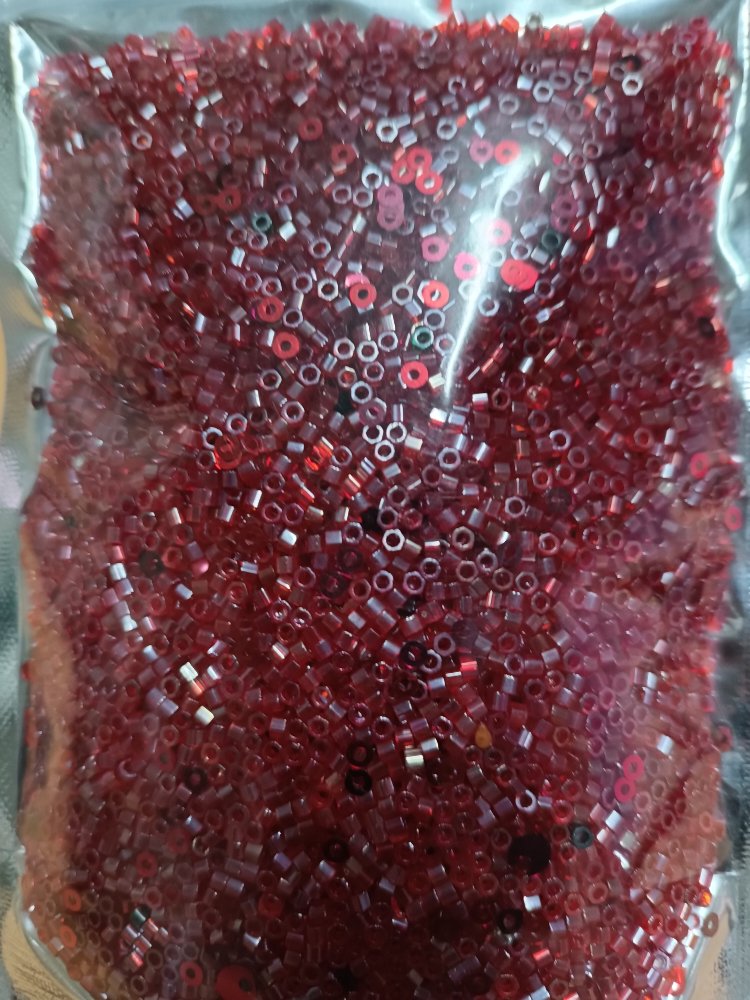 200 gr Nar Çiçeği Kırmızı Cam Boncuk 2mm 