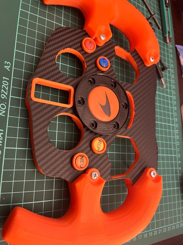 Logitech G29 / G920 / G923 – Özel F1/F4 Direksiyonu