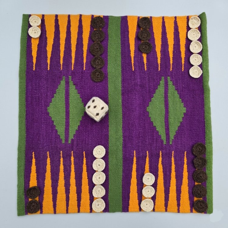 Tavla kilim