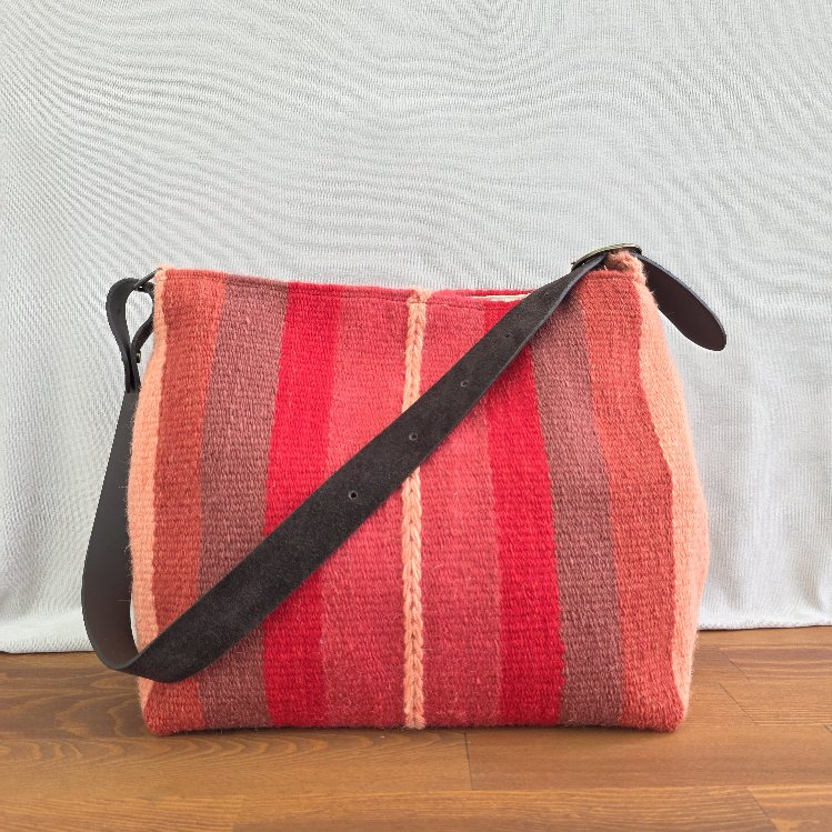+7 renk. Sumak büyük Hatti omuz çantası / +7 colors. Sumak big Hatti shoulder bag 
