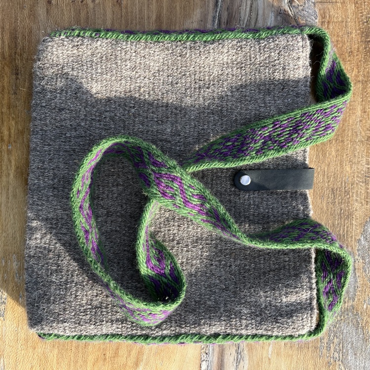 Elde Yün Dokuma Çanta S çarpana (Hand-woven Wool Handbag)