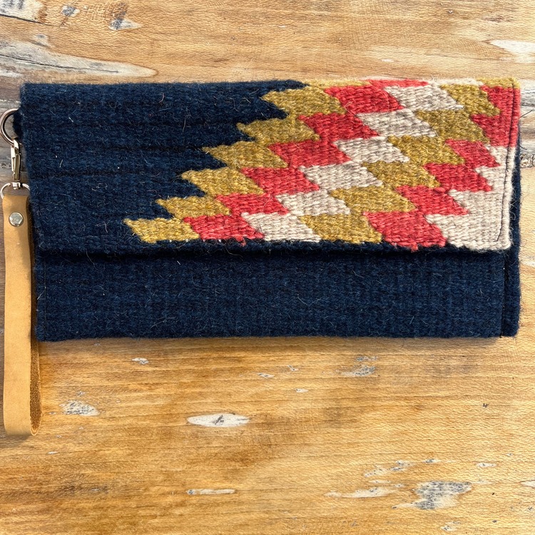 +14 renk/Basamak Elde Yün Dokuma Çanta (Hand-woven Wool Clutch)