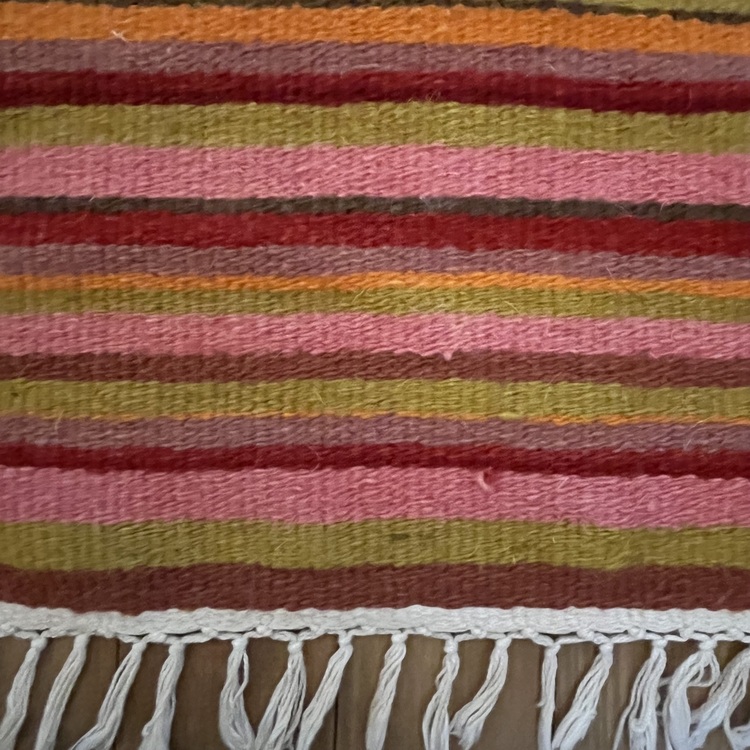 Pembe Çizgili El Dokuma Yün Kilim (Pink Striped Hand-woven Wool Kilim Rug)