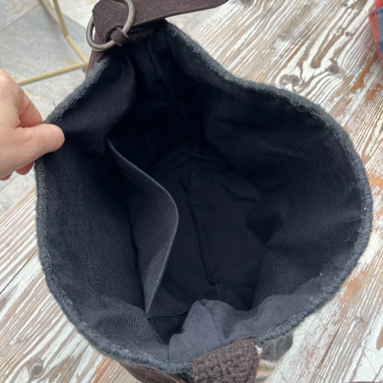 Diğer renkleri görmek için tıklayın. Hatti el dokuma yün çanta- Handwoven wool bag