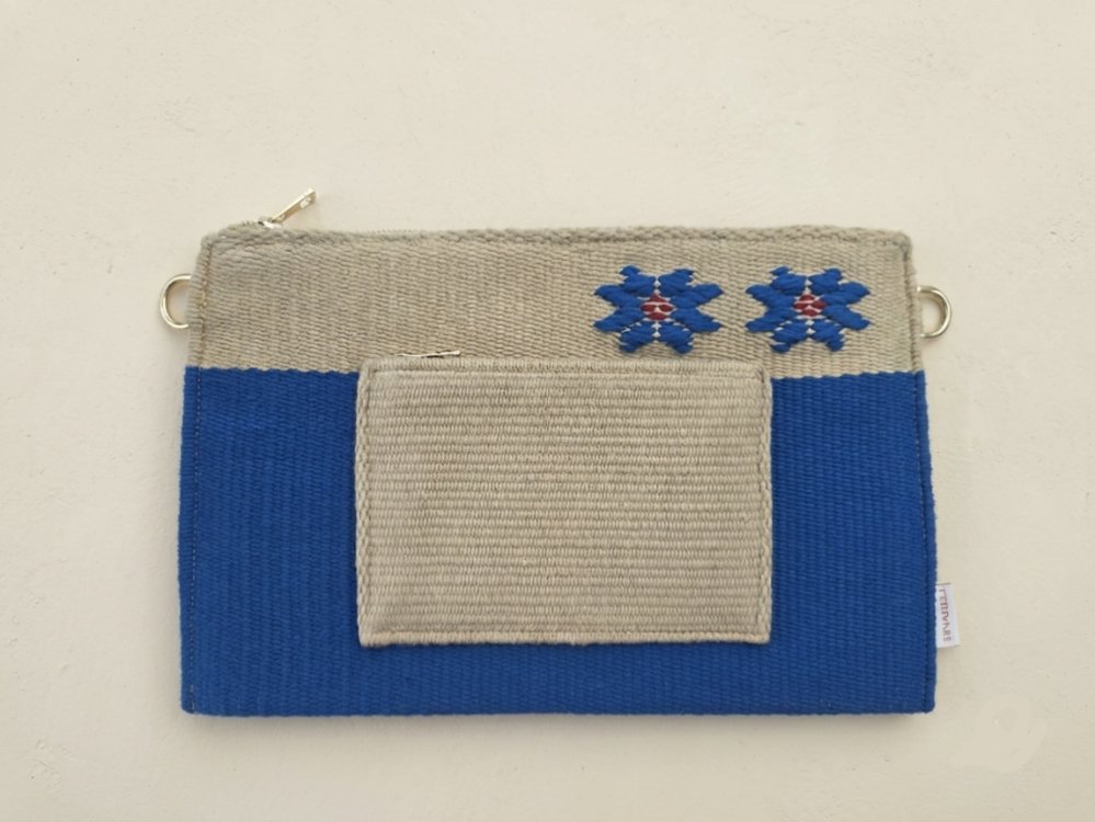 +3 renk. Çiçek motif 13 inç bilgisayar kılıfı - Flower style 13" laptop case