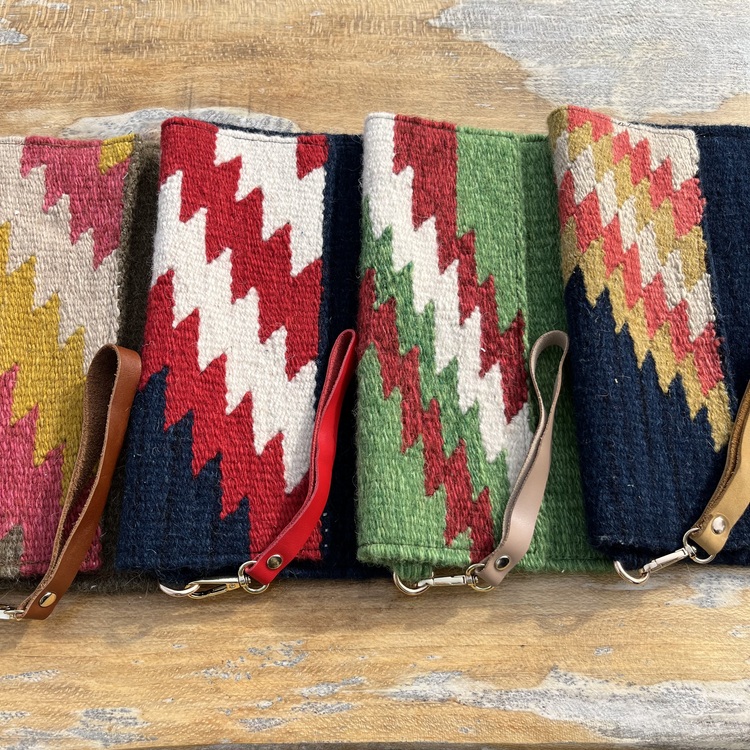 +14 renk/Basamak Elde Yün Dokuma Çanta (Hand-woven Wool Clutch)