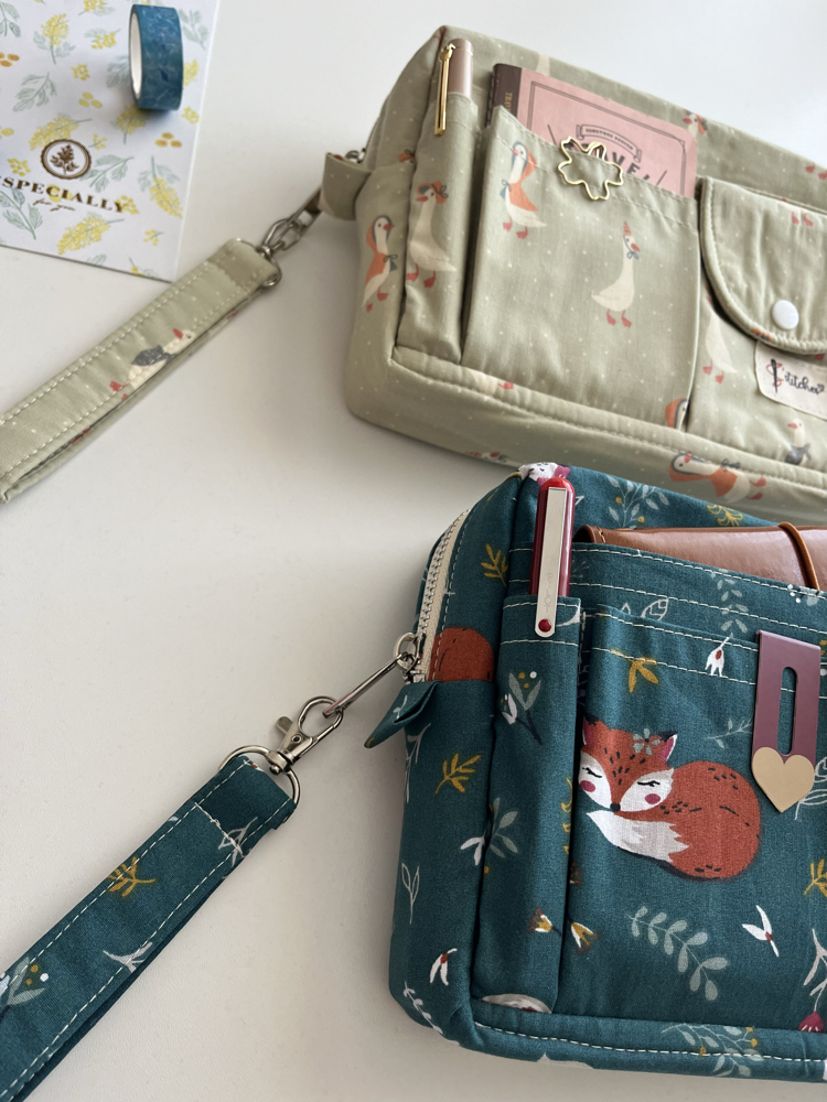 Mini Organizer çanta (anahtarlık dahil)