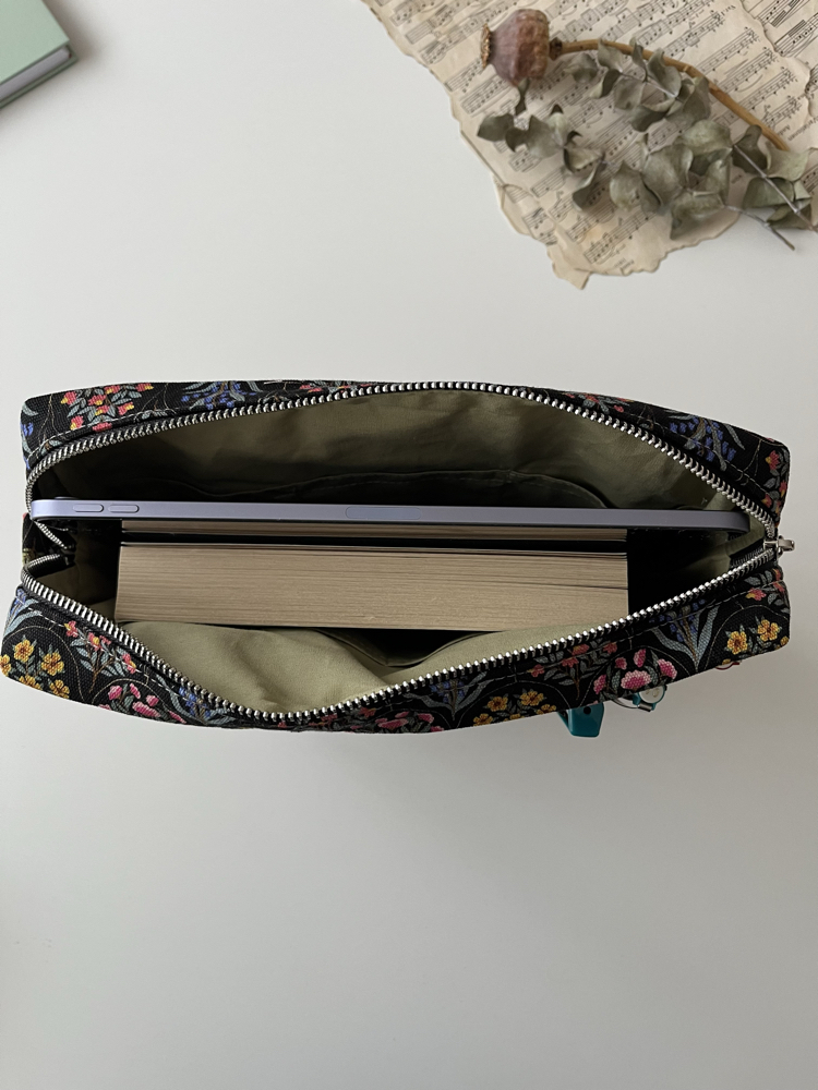 Desenli Organizer Çanta