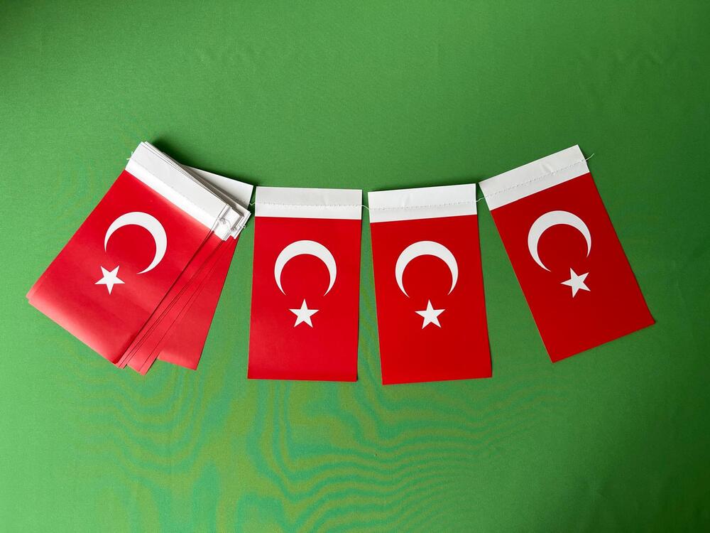 İpe Dizili Kağıt Bayrak (40'lı)