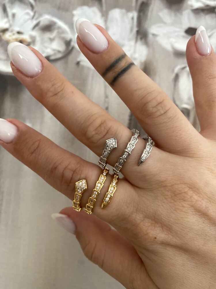 Bvlgari Yüzük