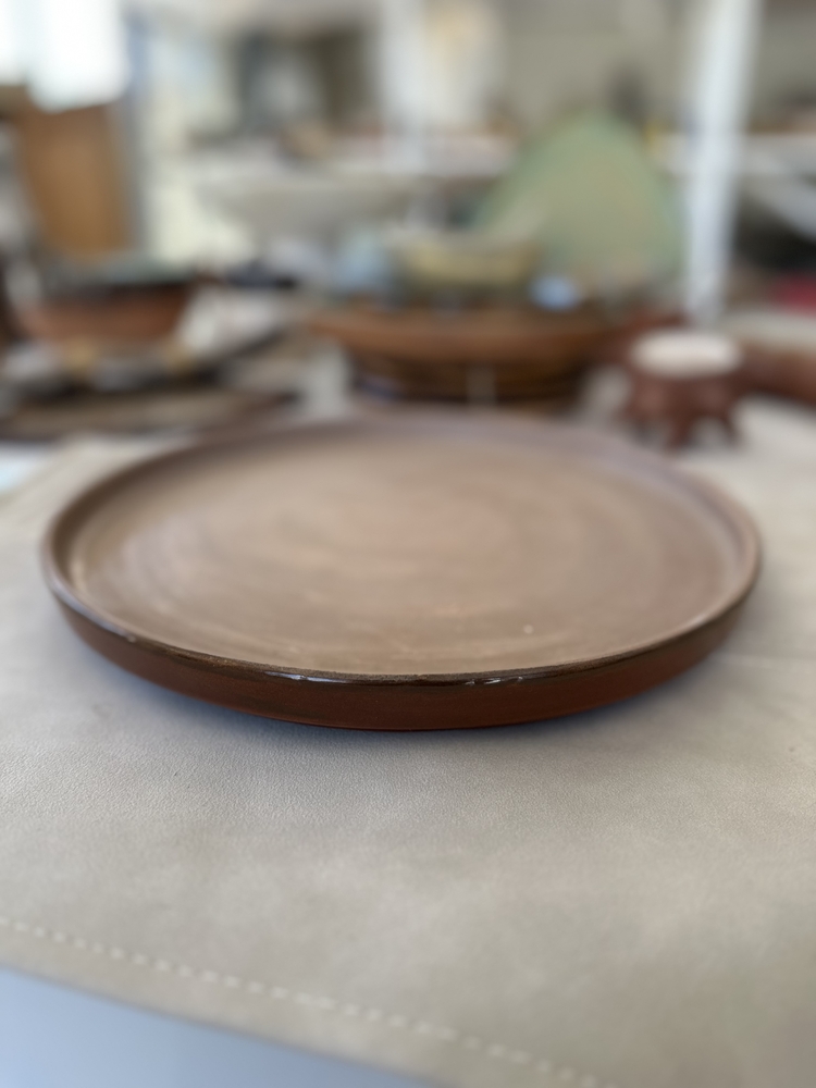 Kahverengi Dik Kenarlı Tabak 28 cm