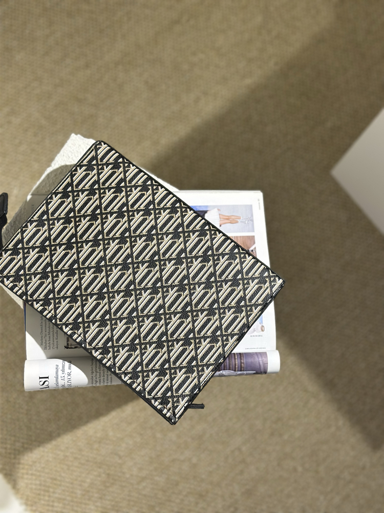 İpekyl Clutch 