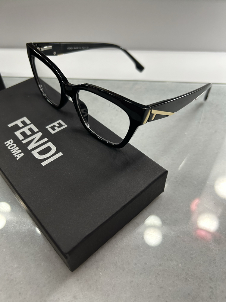 Fendi optik gözlük 
