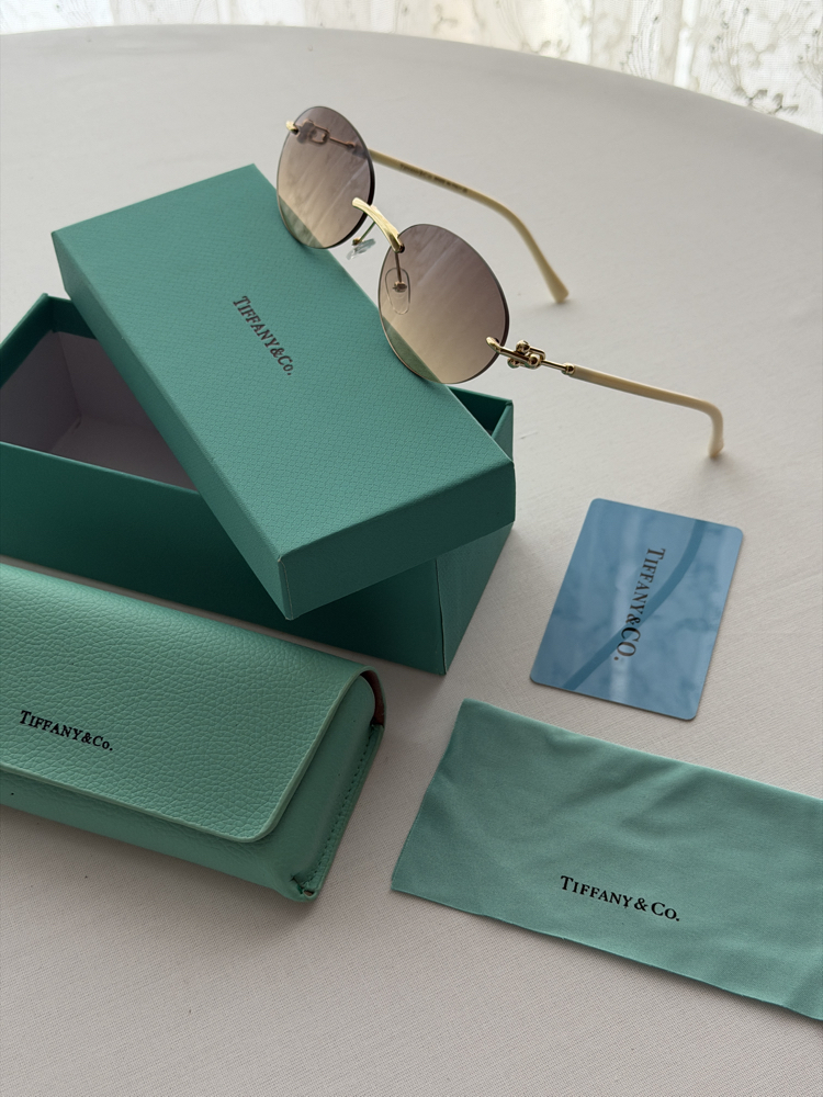 Tiffany&co Gözlük VİRAL RENK