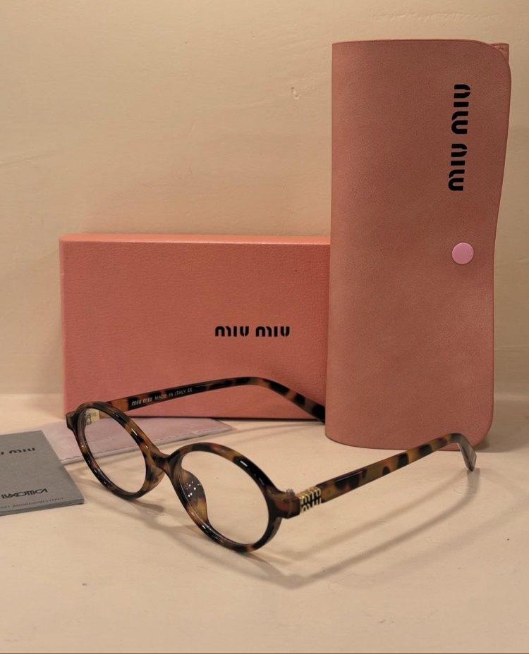 Miu miu optik gözlük 