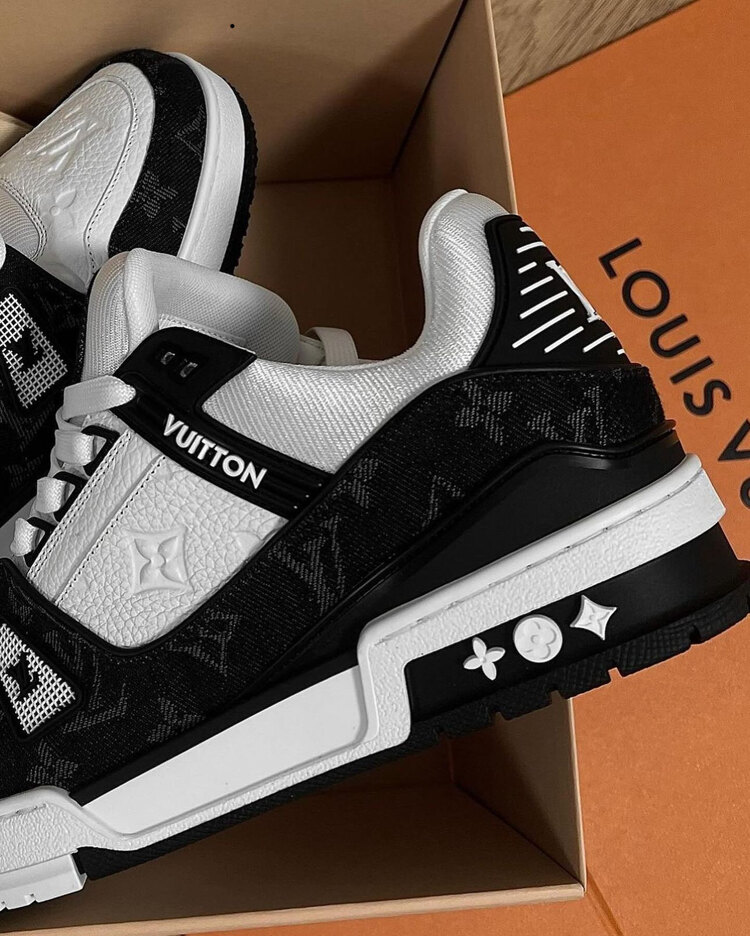 LV TRAINER BLACK•WHİTE