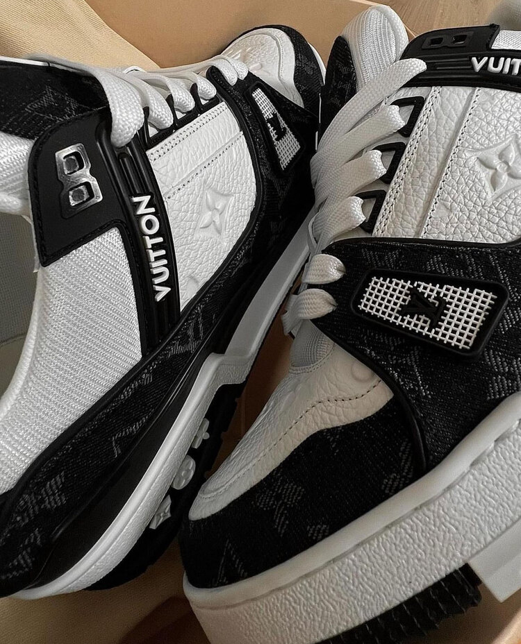 LV TRAINER BLACK•WHİTE
