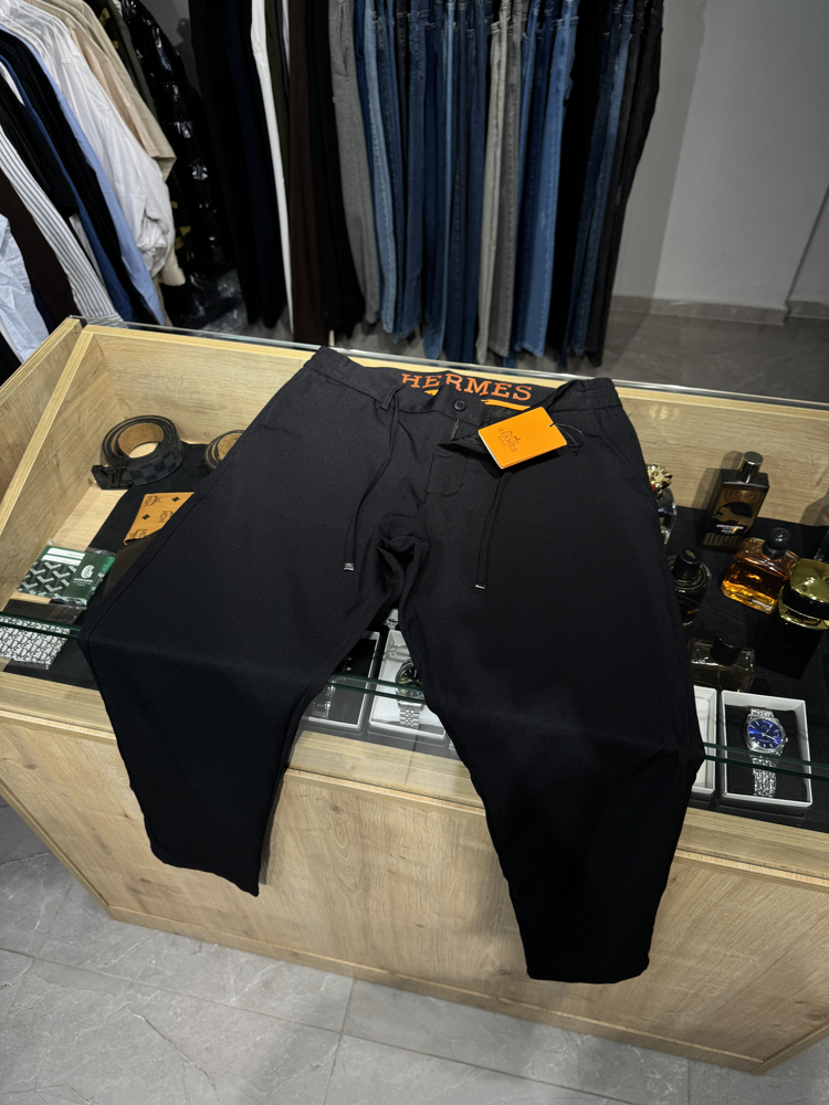 HRMS Premium Jogger