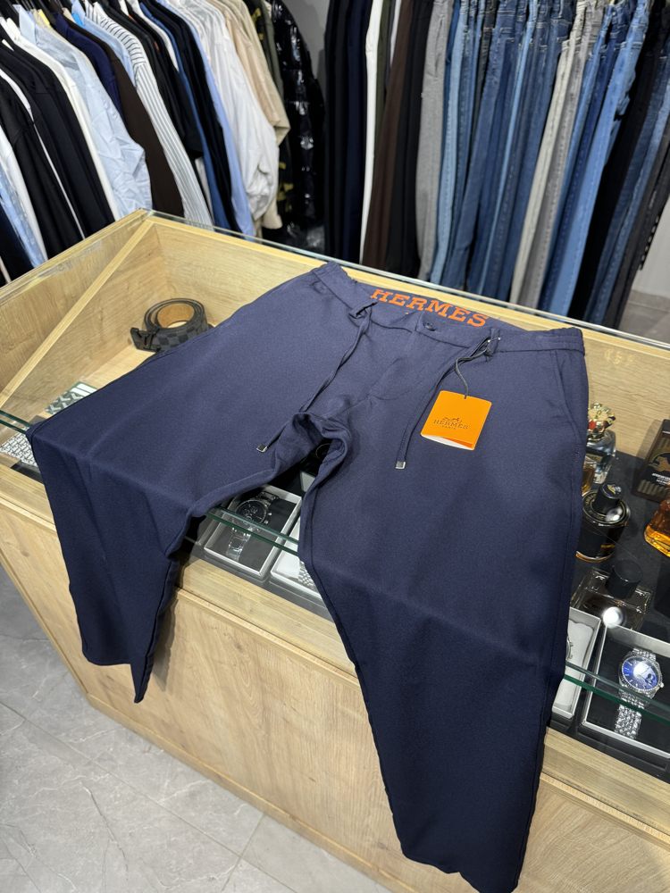HRMS Premium Jogger 