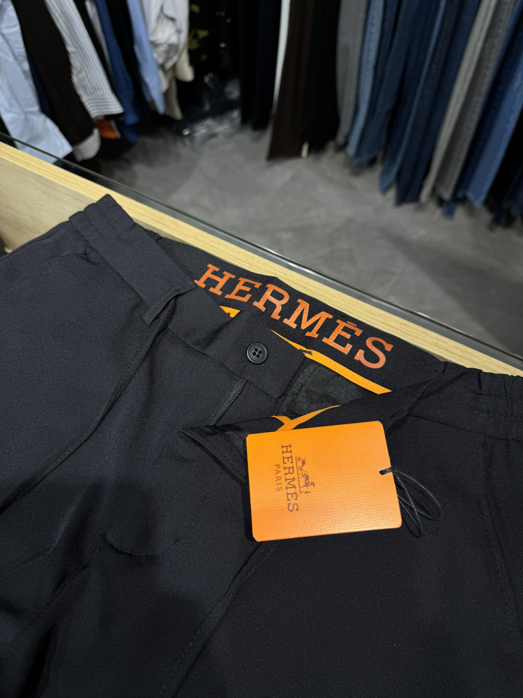 HRMS Premium Jogger