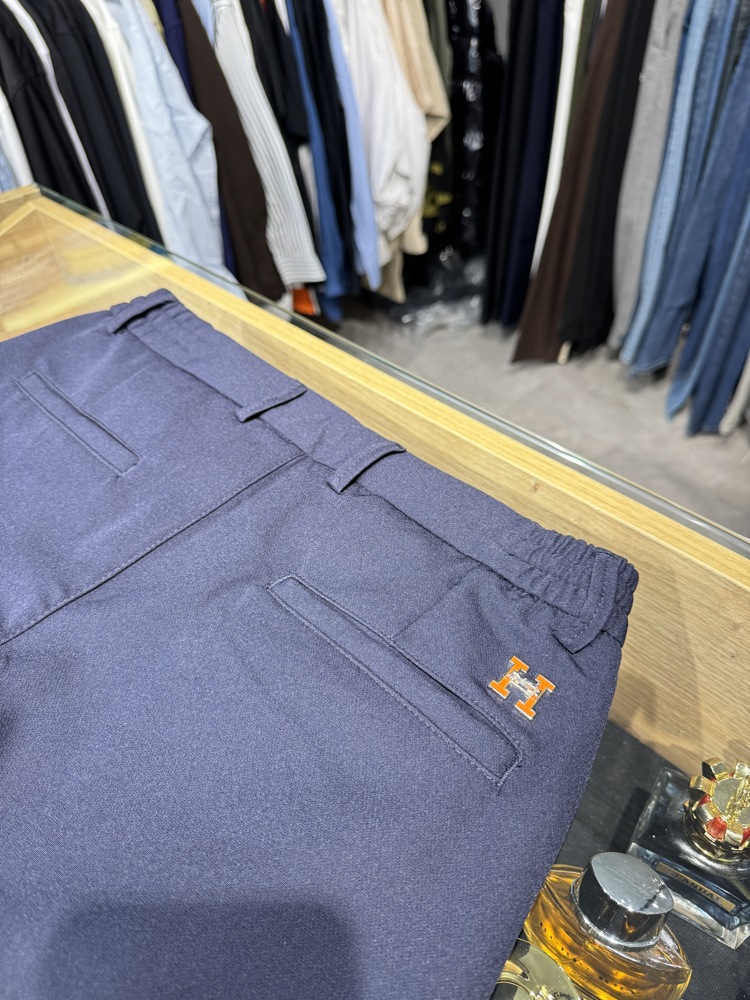 HRMS Premium Jogger 