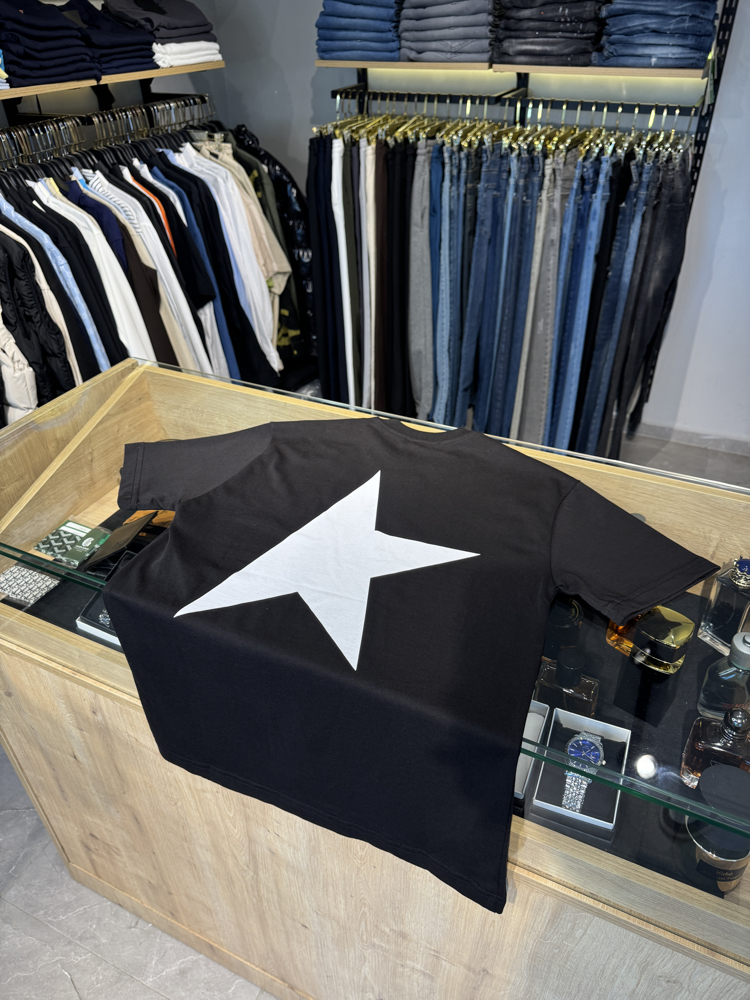 G Goose Premium Tshirt