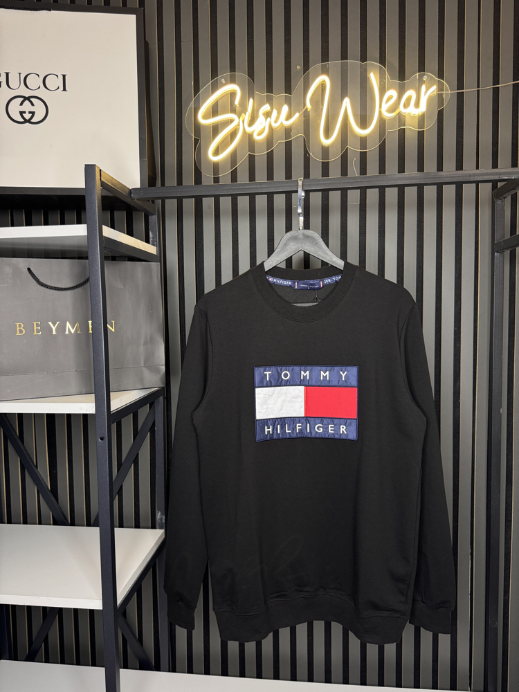 TH Premium Sweatshirt 