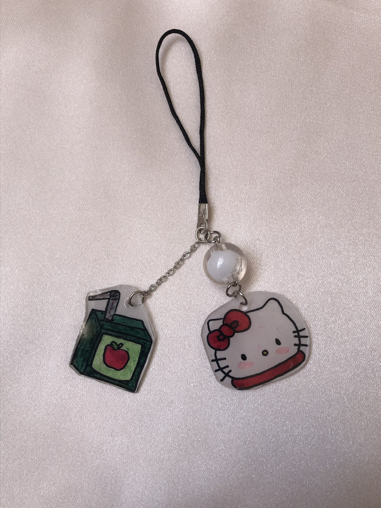 Hello kitty telefon aksesuarı