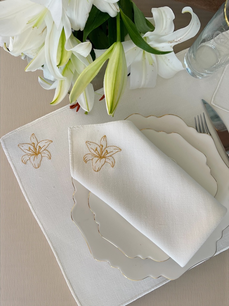 Pure Lily - Amerikan Servis 