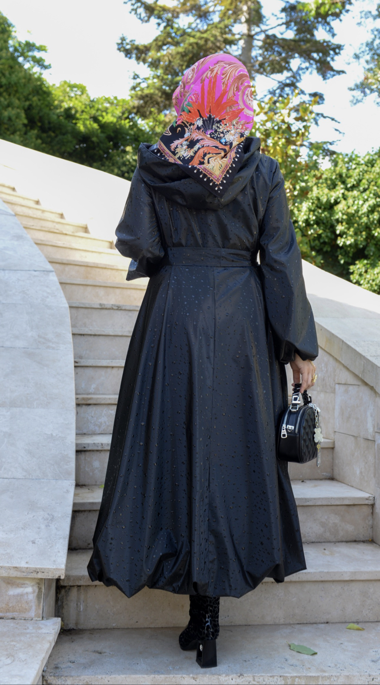 Lavin yağmurluk