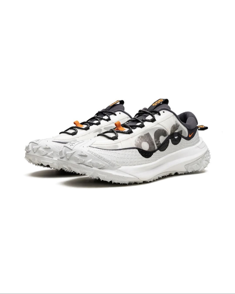 Nike ACG Mountain Fly 2 Low “White / Orange”