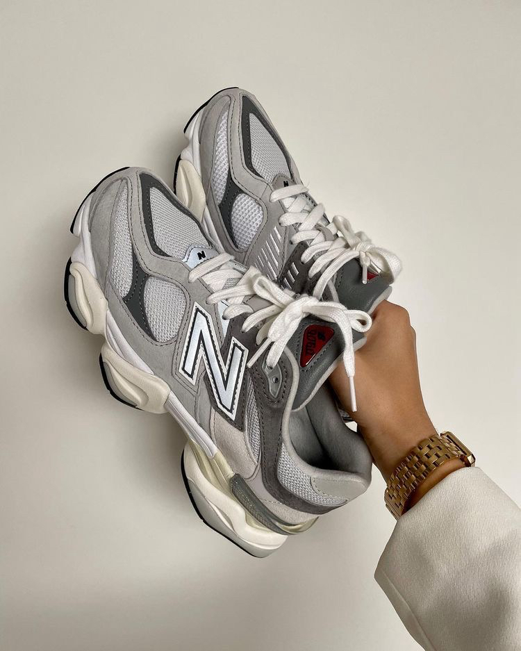 New Balance 9060 “ Rain Cloud Grey”