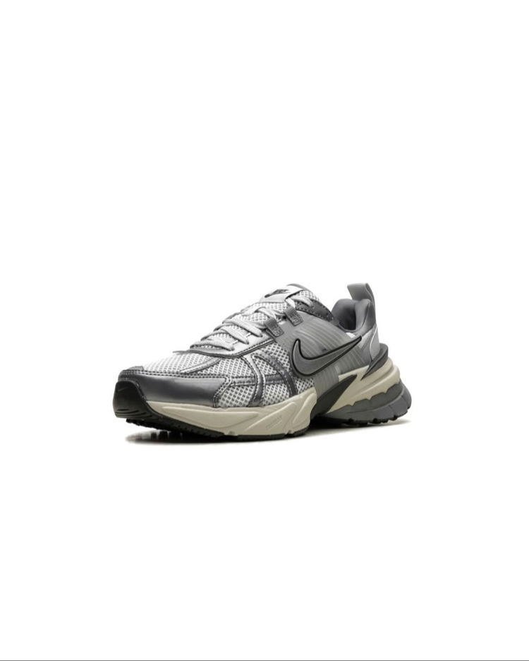 Nike V2K Run 