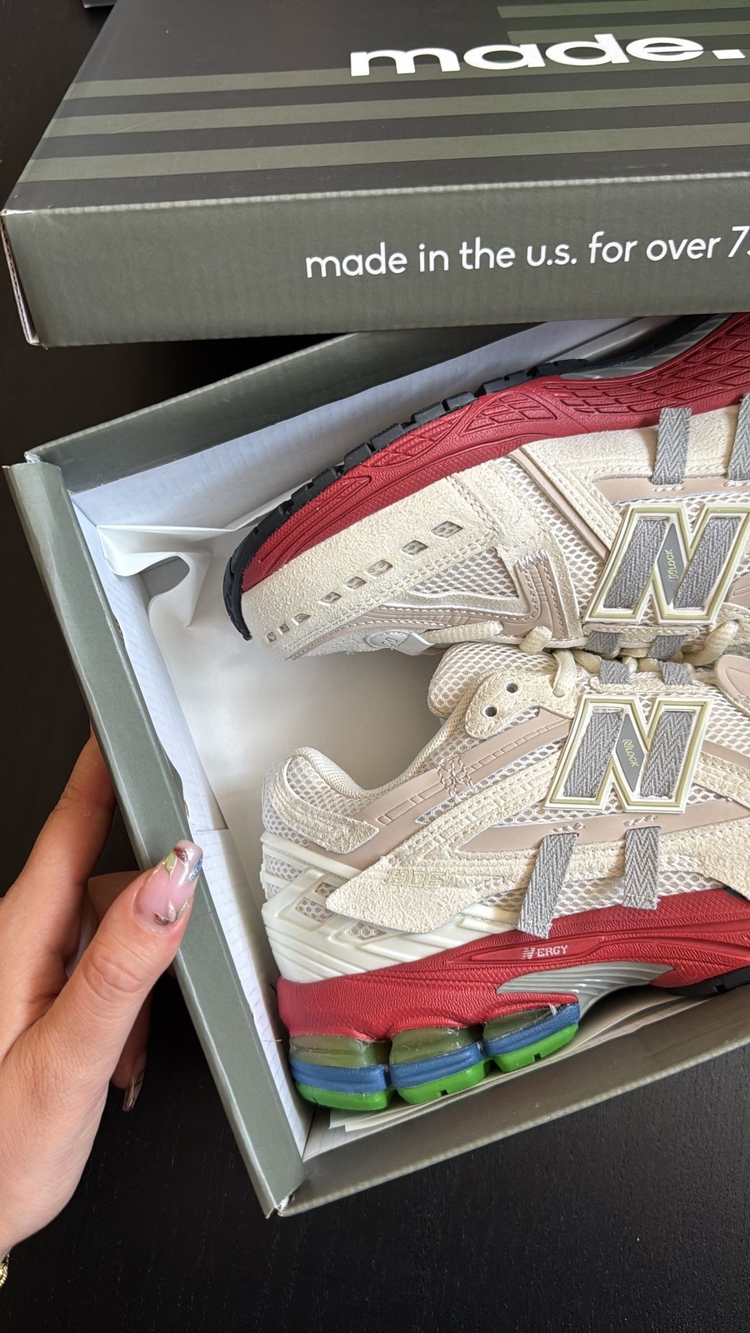 New Balance 1906A Sea Salt Astro