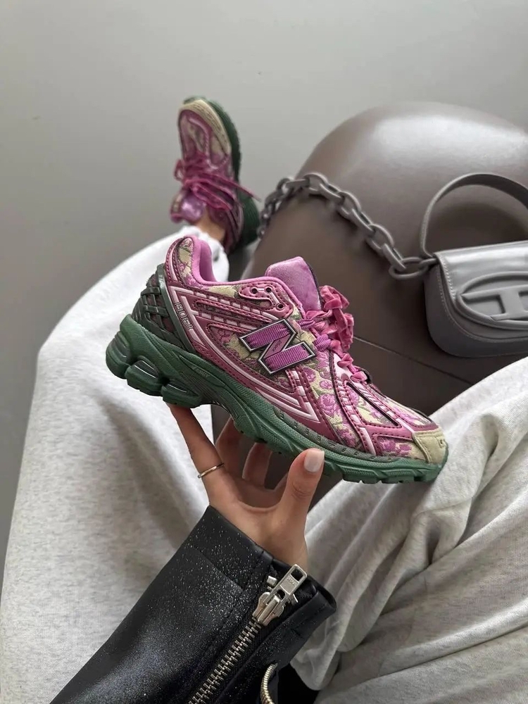 New Balance 1906R Jack Harlow Rose Runner