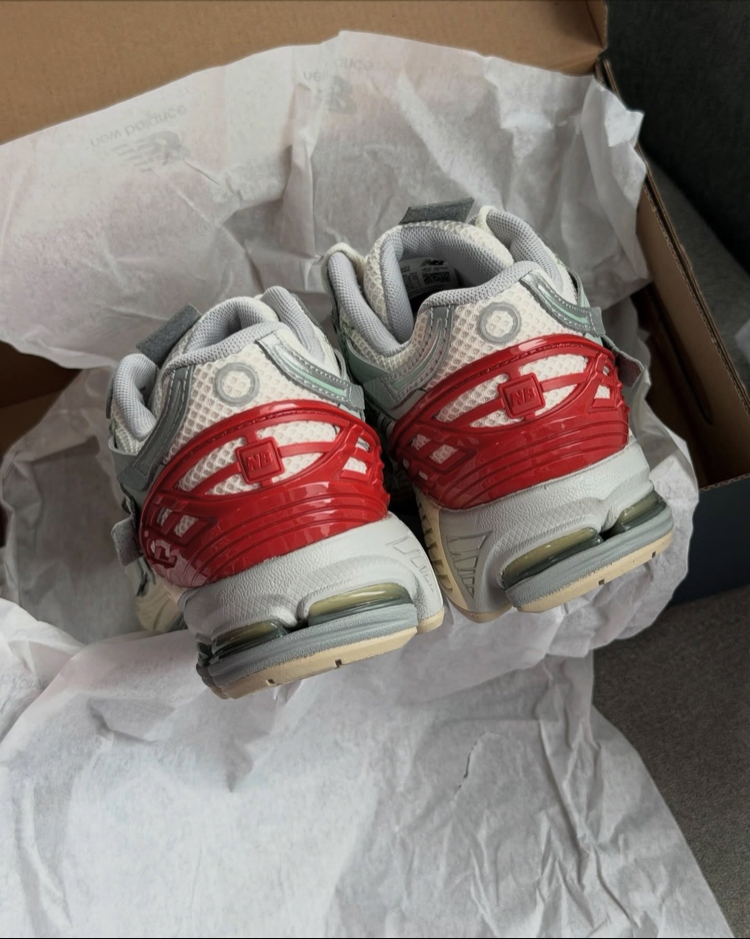 New Balance 1906A Sea Salt Lone Star Grey