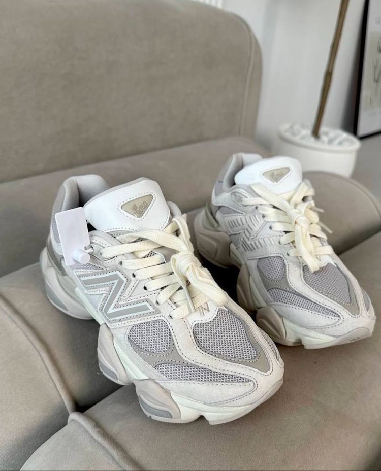 New Balance 9060 Grey Moonbeam