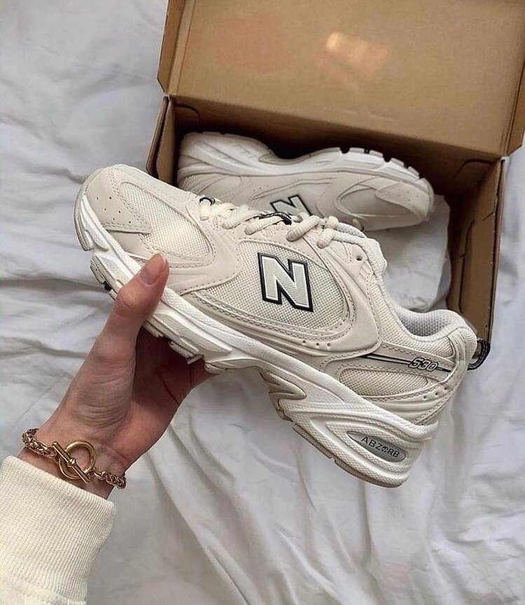 New Balance 530  Cream  Beige 