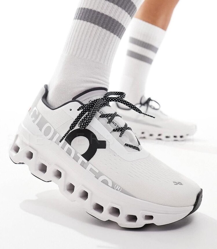 On Running Cloud Monster White Black