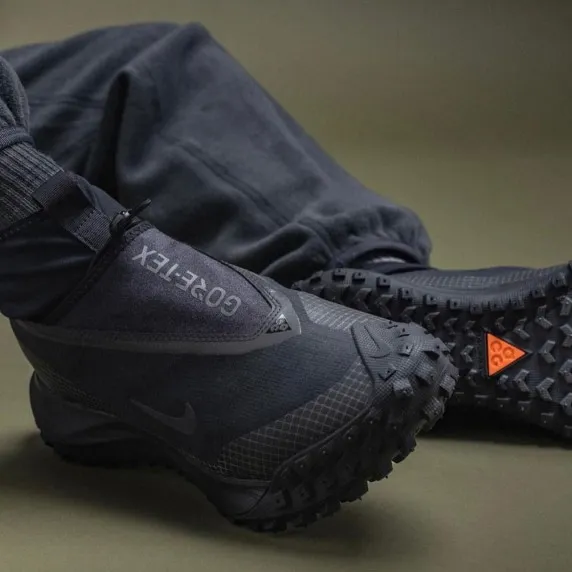 Nike ACG Mountain Fly GORE-TEX